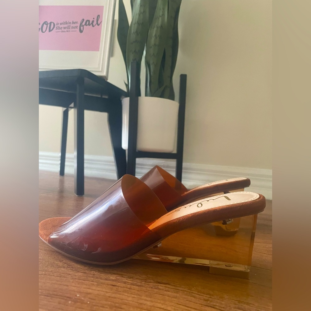 Lulu’s Size 7 - Brown Sandal (Wedge)